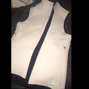 Nike women’s vest